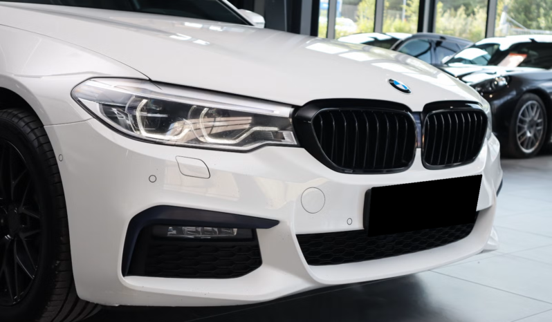 
								BMW 520d xDrive M Sport Premium Edition 190 ch full									